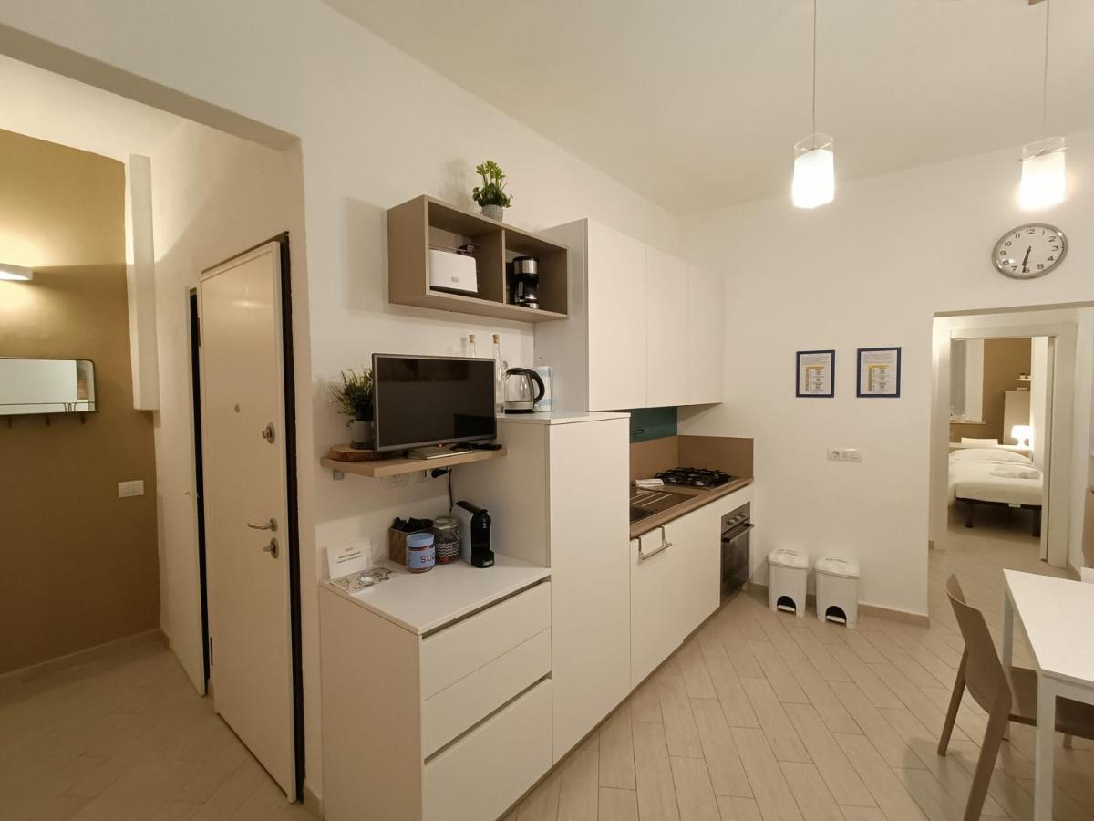 シエーナFirsthouse - Nel Centro Storico Con Parcheggio Gratuitoアパートメント エクステリア 写真